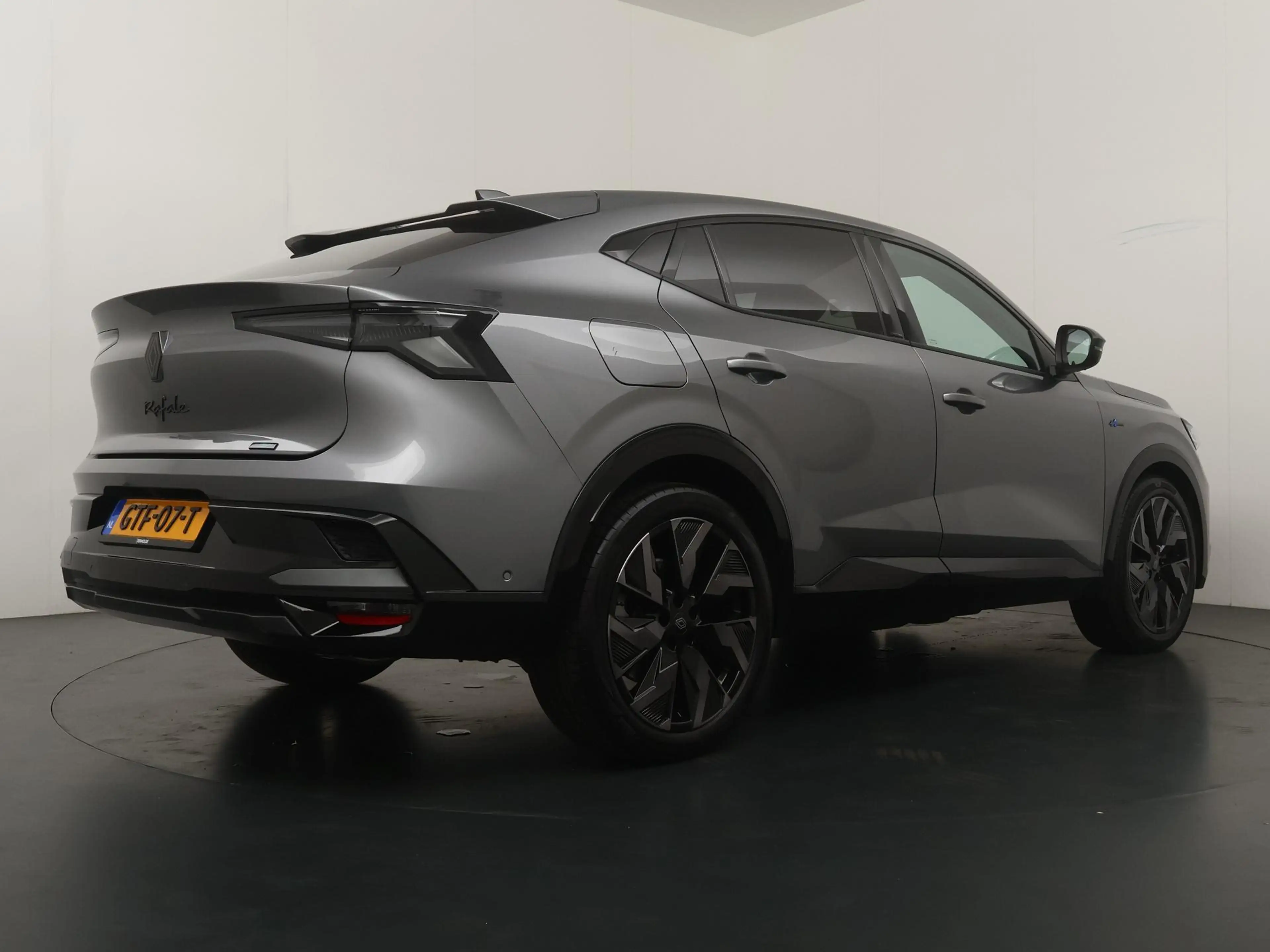 Renault Rafale esprit Alpine E-Tech full hybrid 200 | Panoramadak — photo 5