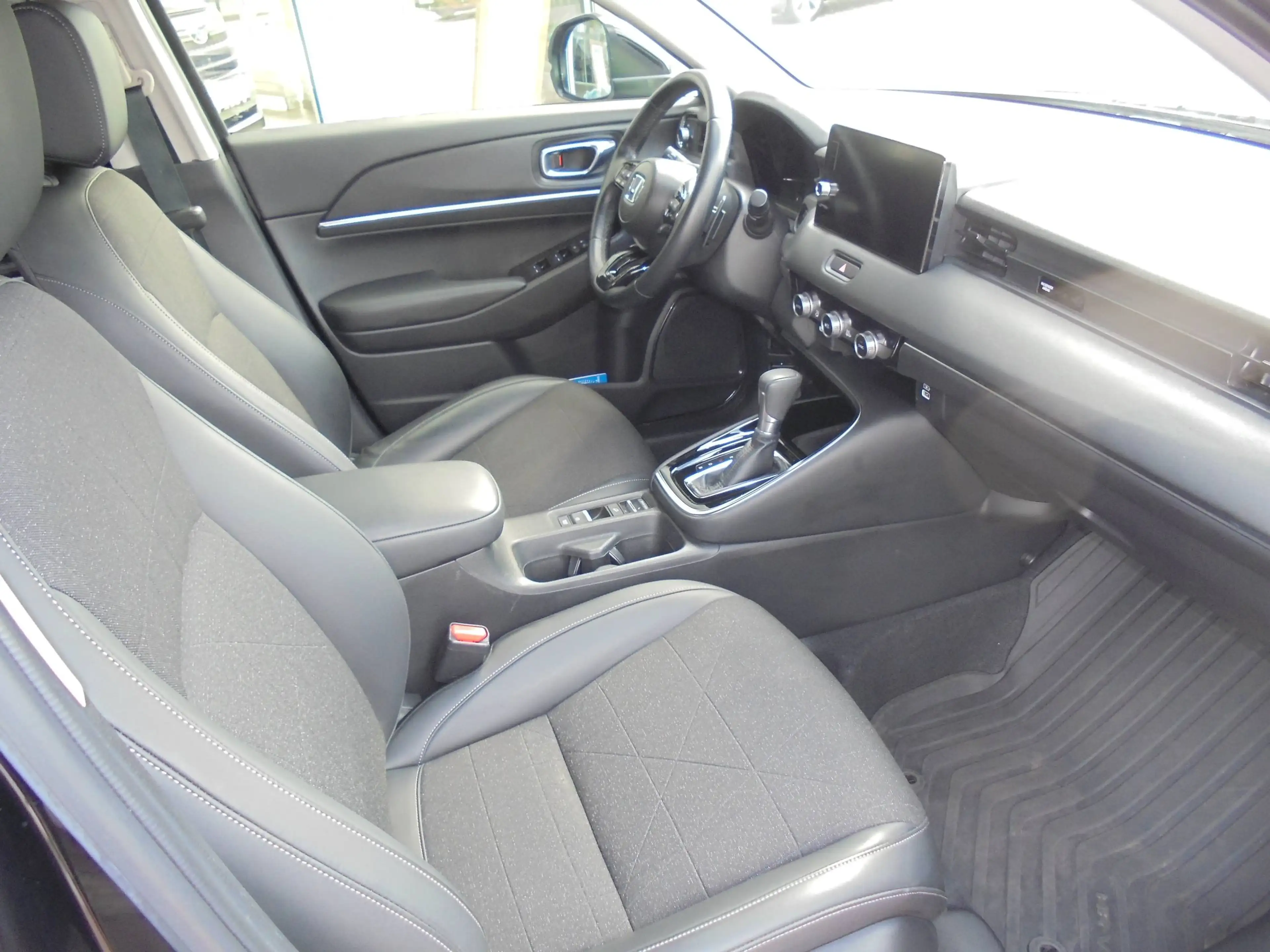 Honda HR-V HR-V Hybrid e:HEV 1.5 i-MMD Hybrid Advance — photo 8