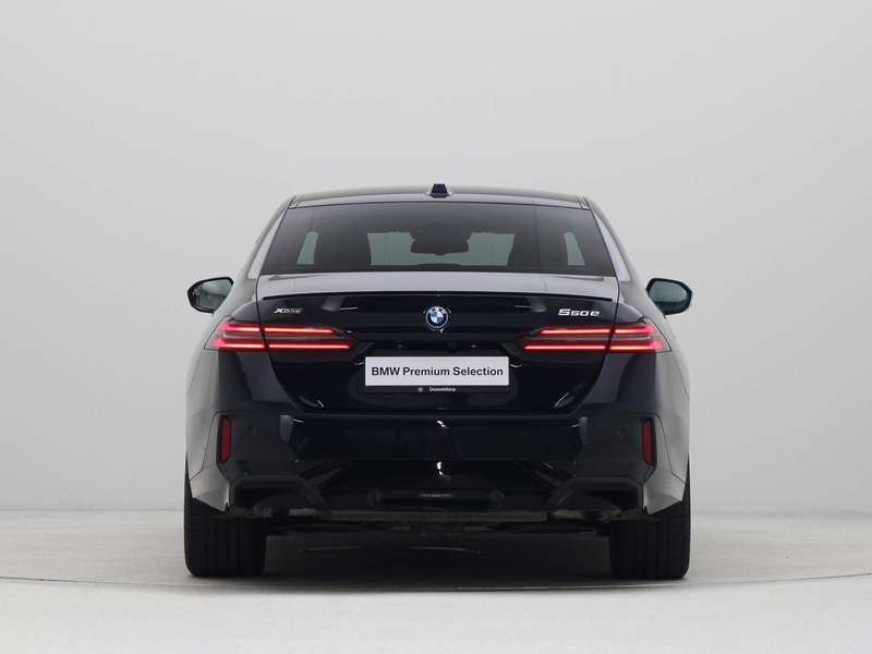 BMW 550 5 Serie 550e xDrive M Sport Pro — photo 10