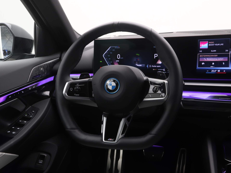 BMW 550 5 Serie 550e xDrive M Sport Pro — photo 2