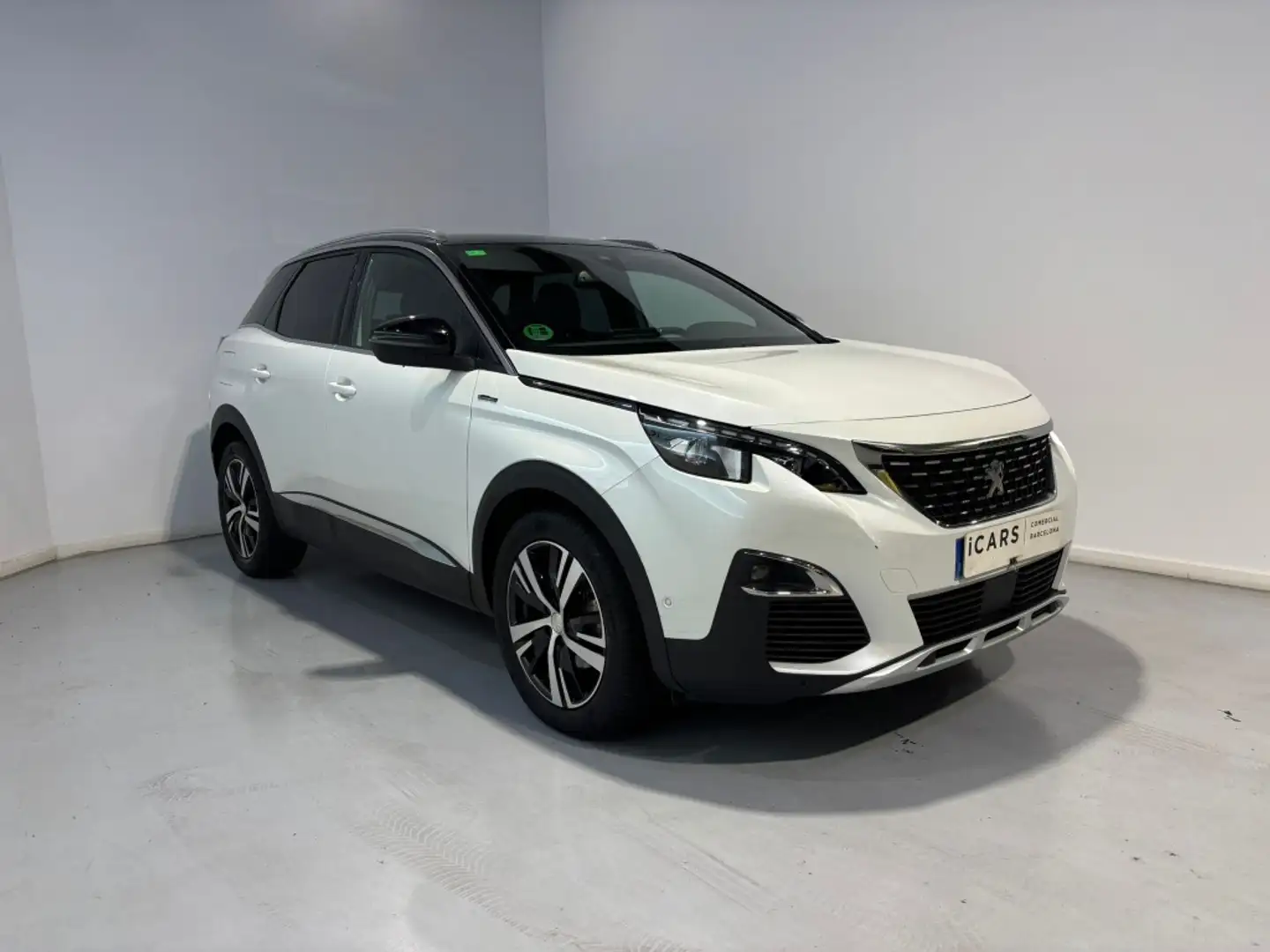 Peugeot 3008 1.2 S&S PureTech GT Line 130 Weiß - 2
