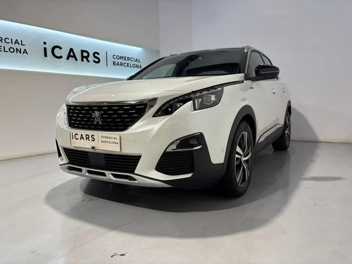 Peugeot 3008 1.2 S&S PureTech GT Line 130 Weiß - 1