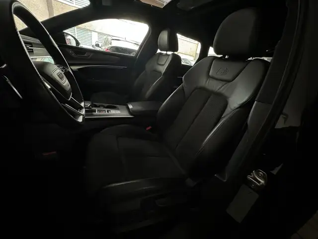 Audi A6 view 9