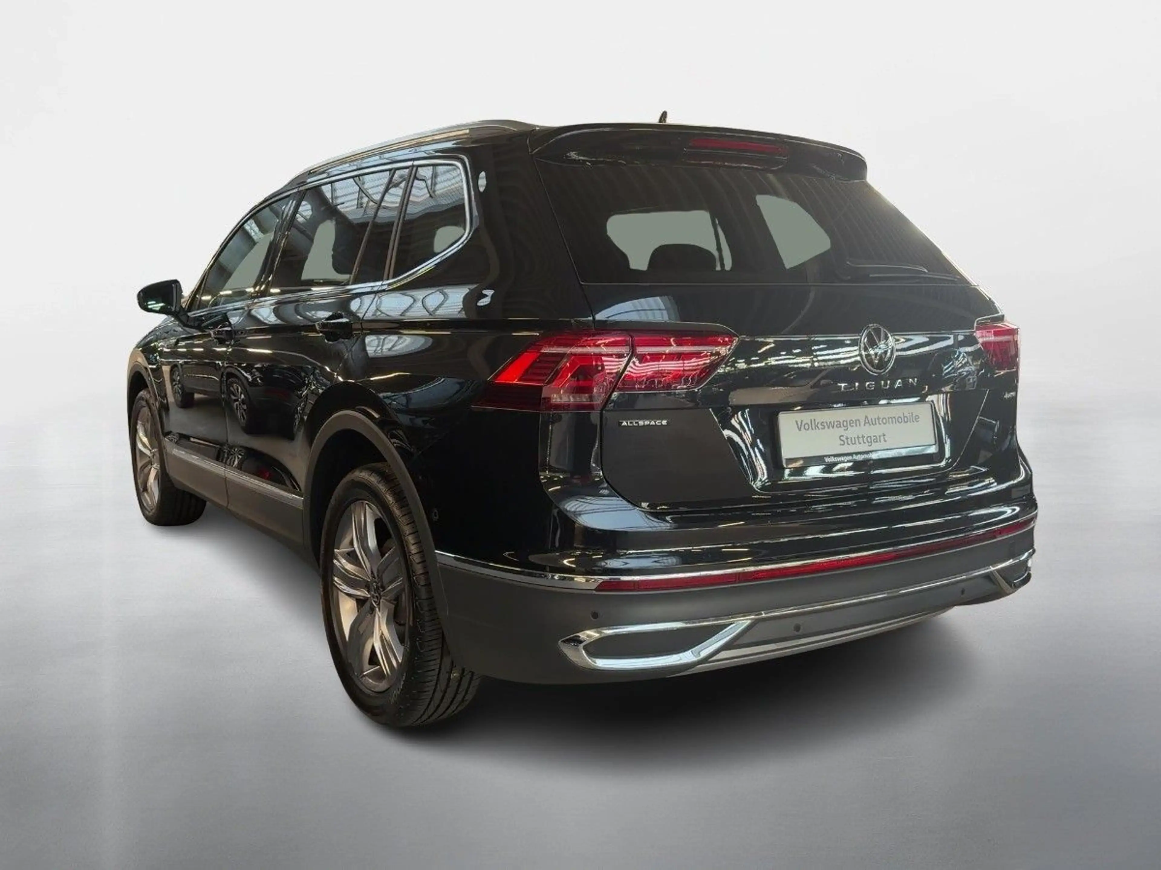Volkswagen Tiguan Allspace Elegance 2.0 TDI DSG Navi AHK — photo 3