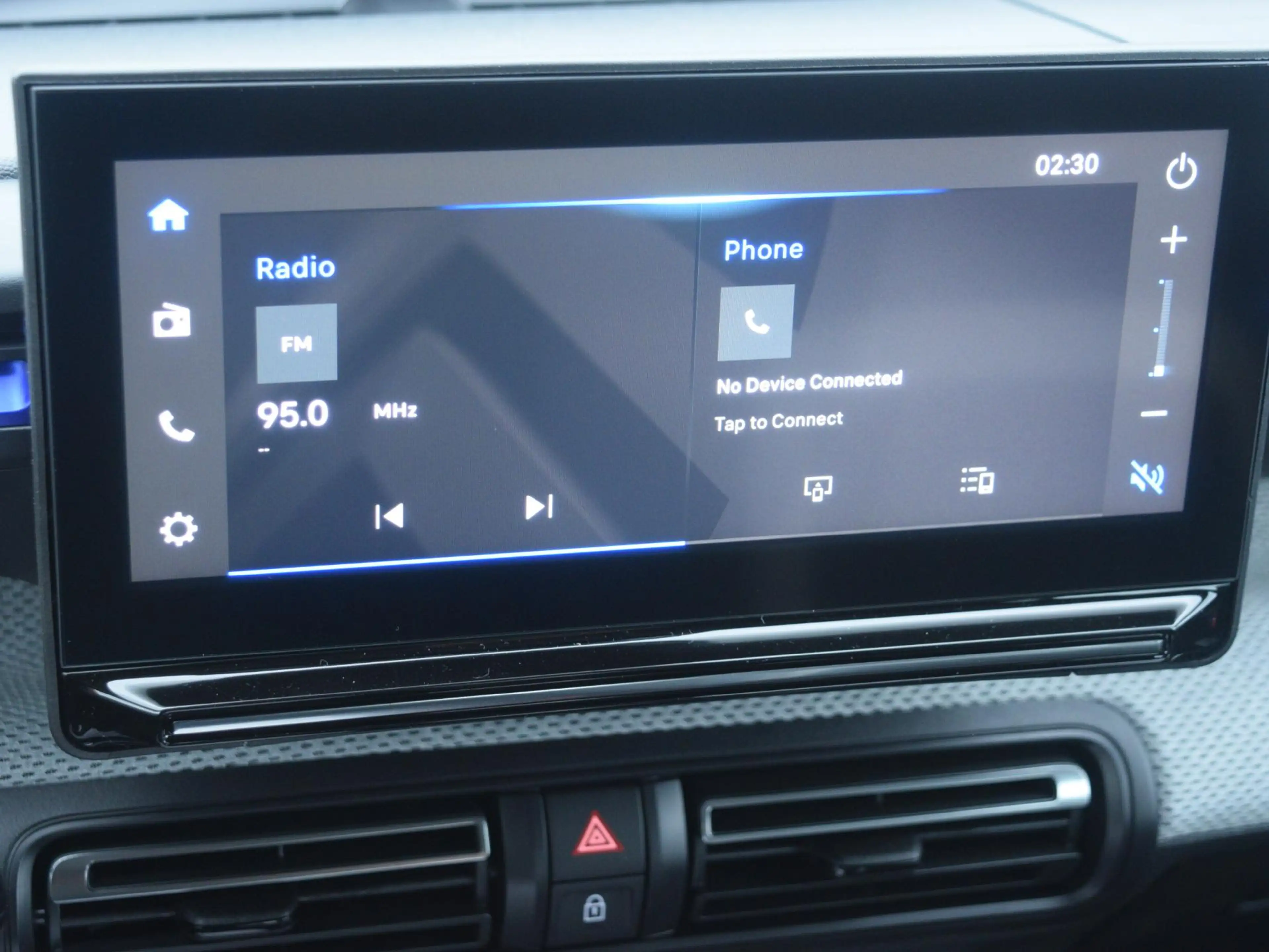 Citroen C3 1.2 Hybrid 110pk Plus — photo 10
