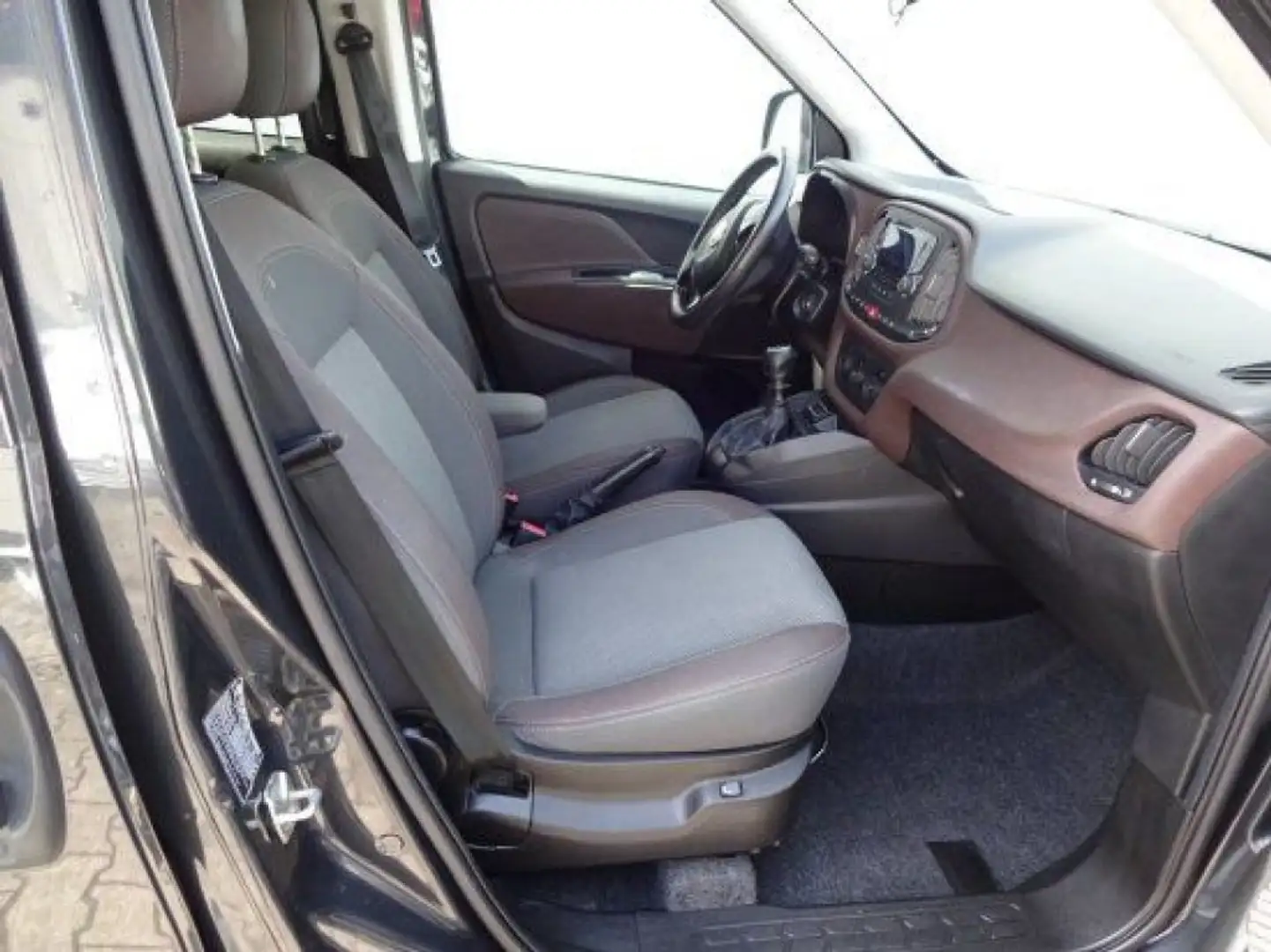 Fiat Doblo Doblò 1.6 MJT 16V 120CV Trekking Nero - 2