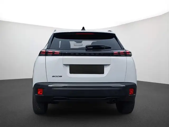 Peugeot 2008 view 3