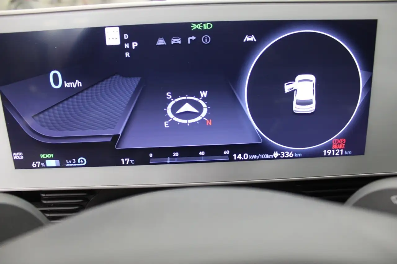 Hyundai IONIQ 5 снимка Hyundai IONIQ 5