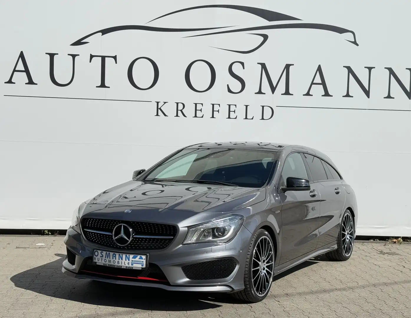 Mercedes-Benz CLA 250 4MATIC 7G-DCT SPORT  PANO Grau - 1