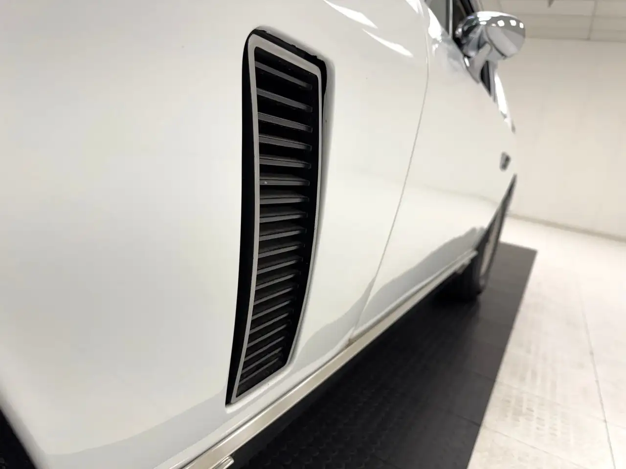 Jensen Interceptor III, foto 12