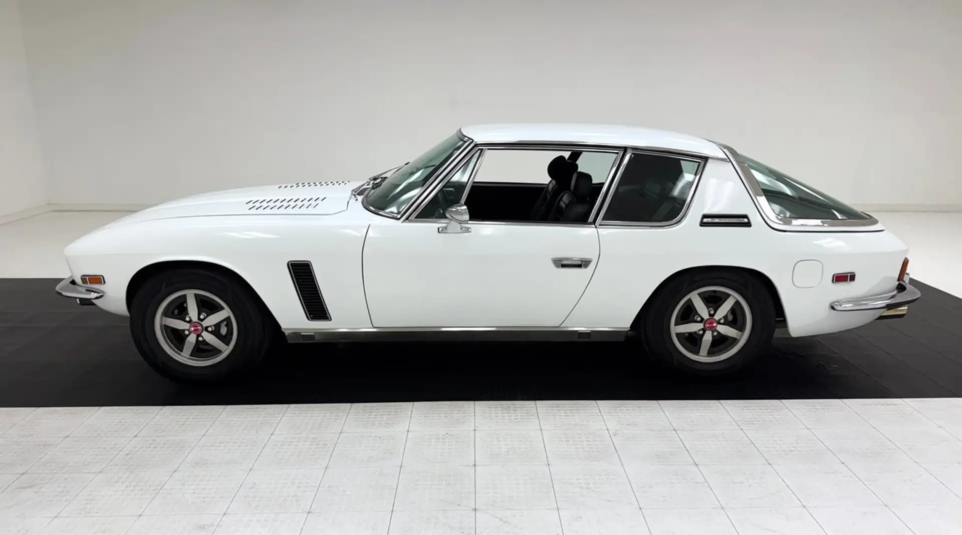 Jensen Interceptor III Weiß - 2