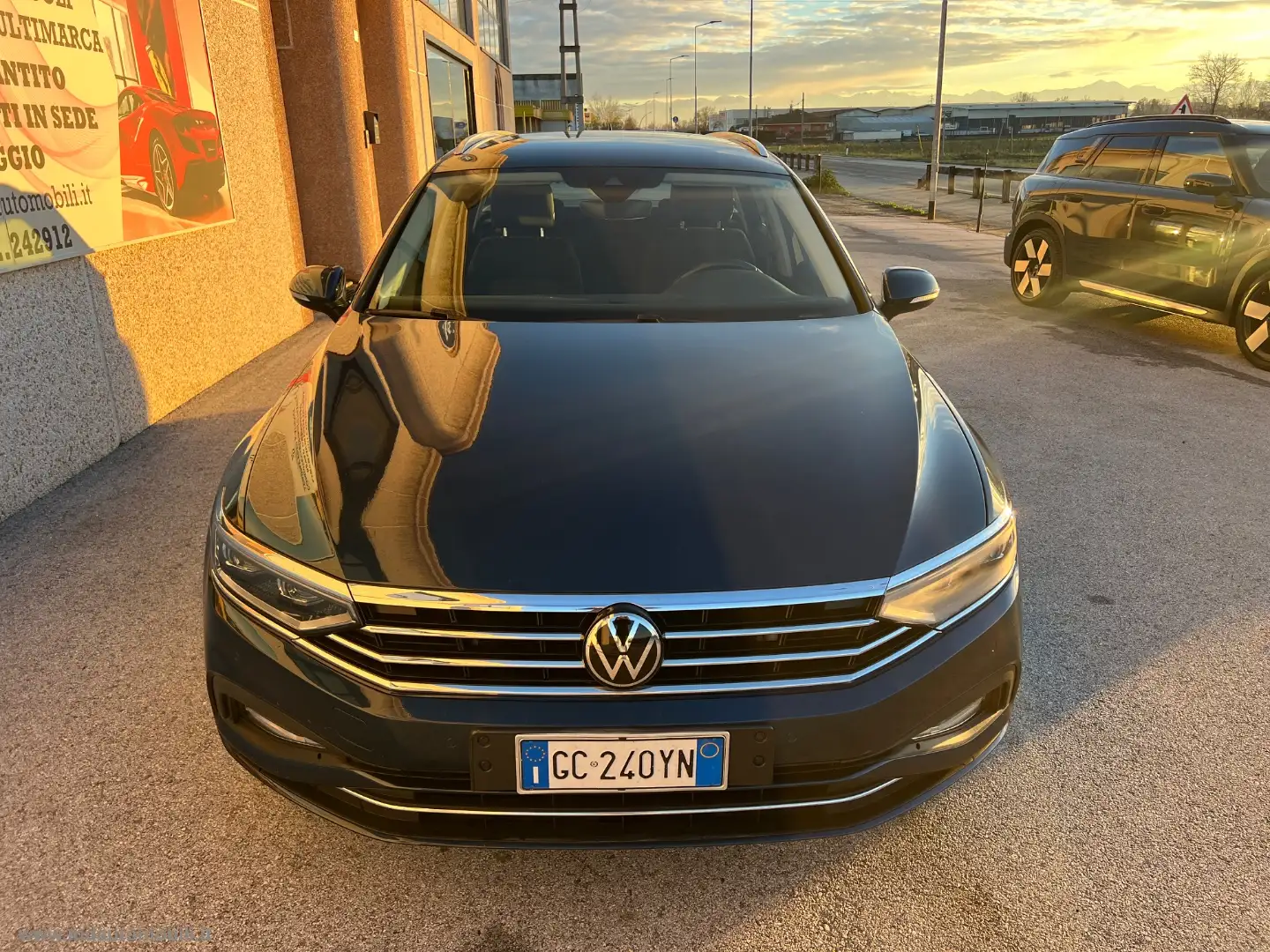 Volkswagen Passat Variant Var. 2.0 TDI EVO DSG Business FARI LED STUPENDA Blu/Azzurro - 2