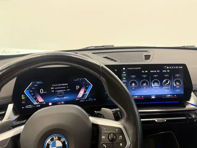 BMW X1 view 12