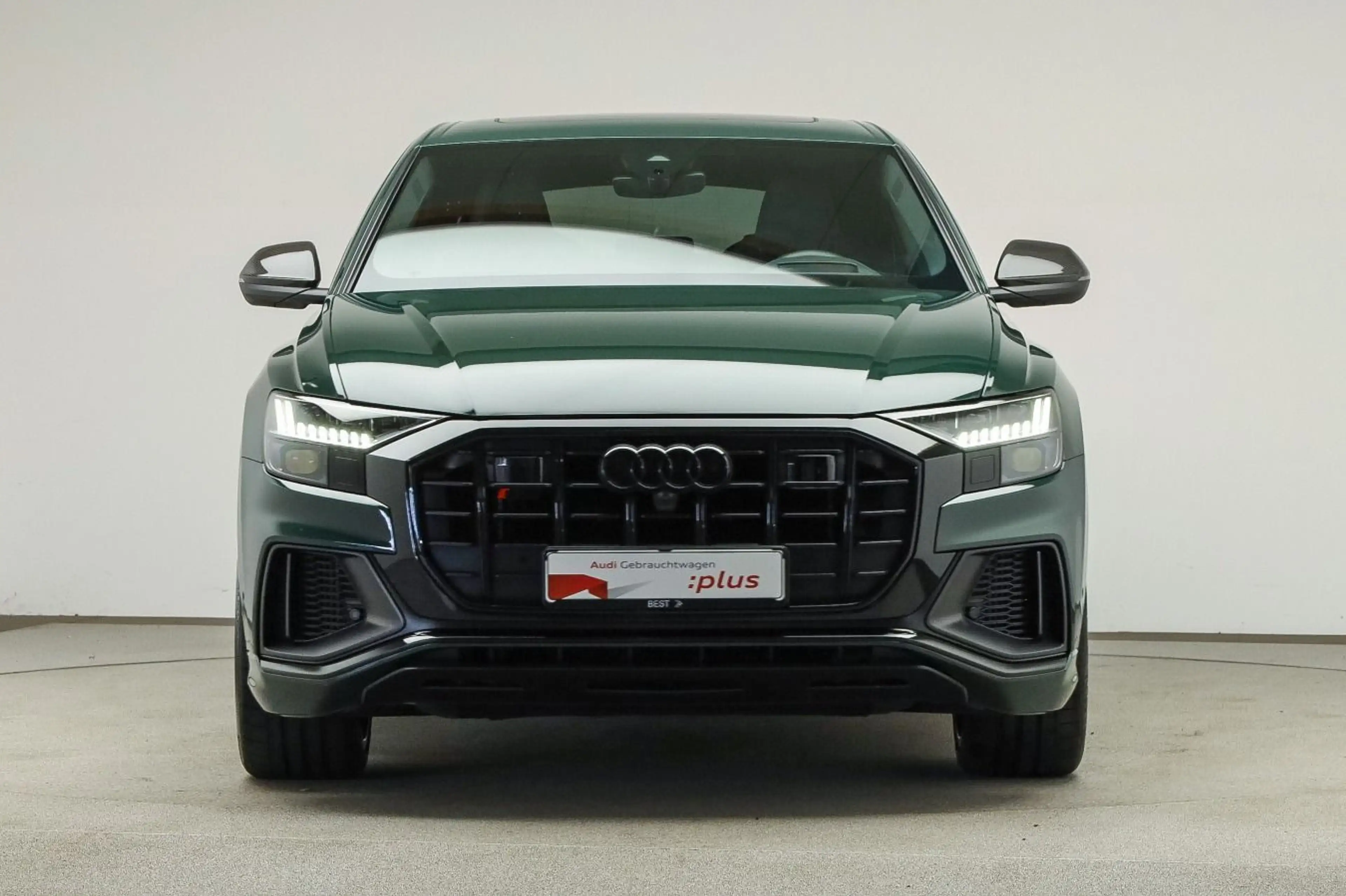 Audi SQ8 competition Carbon, Pano, HUD, Night, Assist — photo 4