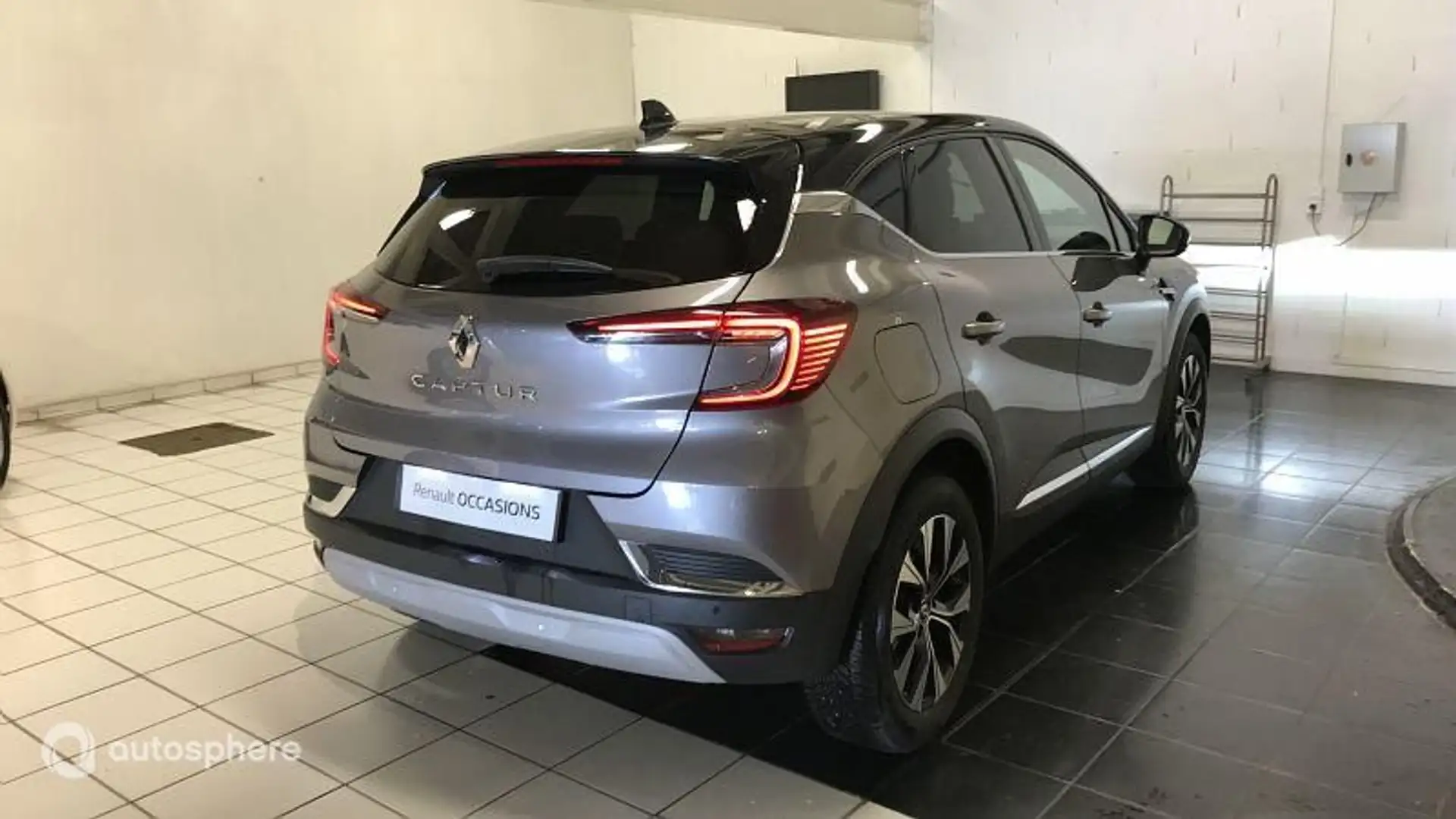 Renault Captur 1.0 TCe 90ch Techno - 2