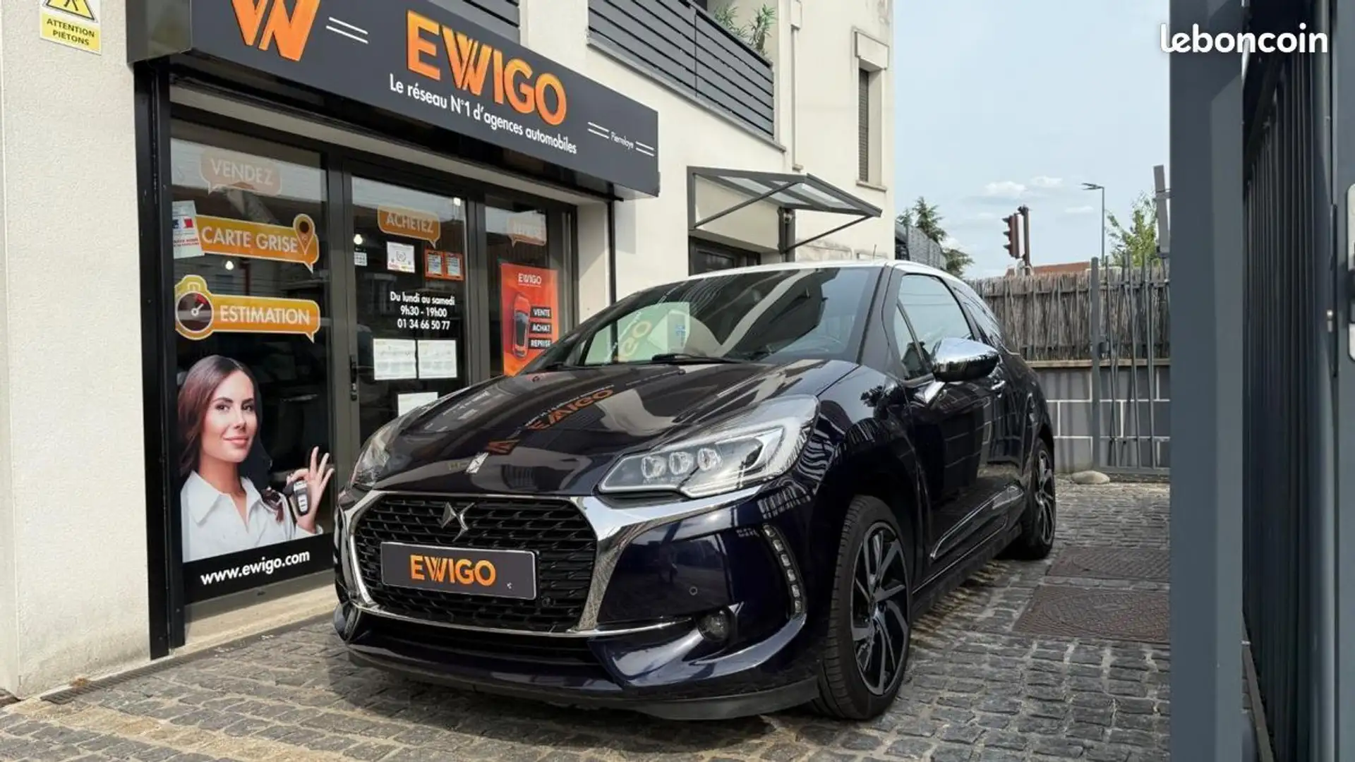 DS Automobiles DS 3 1.2 PURETECH 110ch Ines de la Fressange S&S Bleu - 1