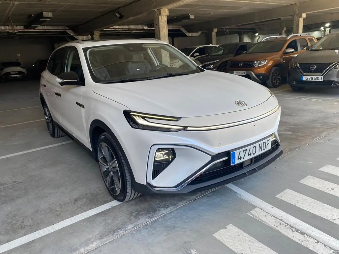 MG Marvel R Performance AWD 70kWh 212kW Blanco - 2