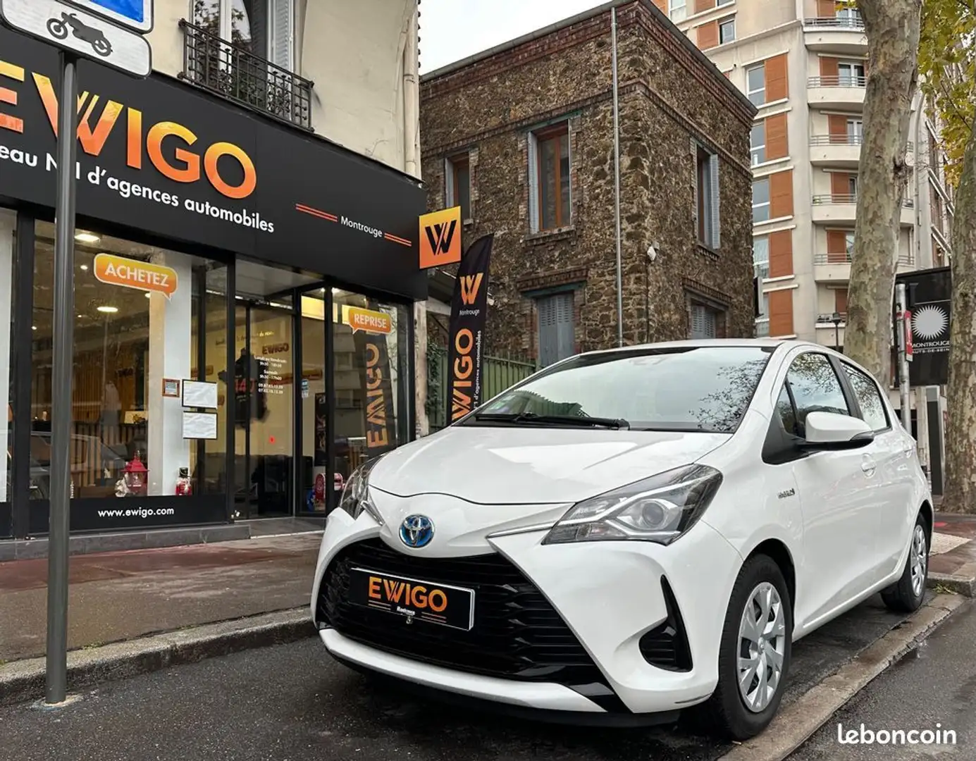Toyota Yaris 1.5 vvti 100h 75 hybrid full-hybrid business bva Blanc - 1