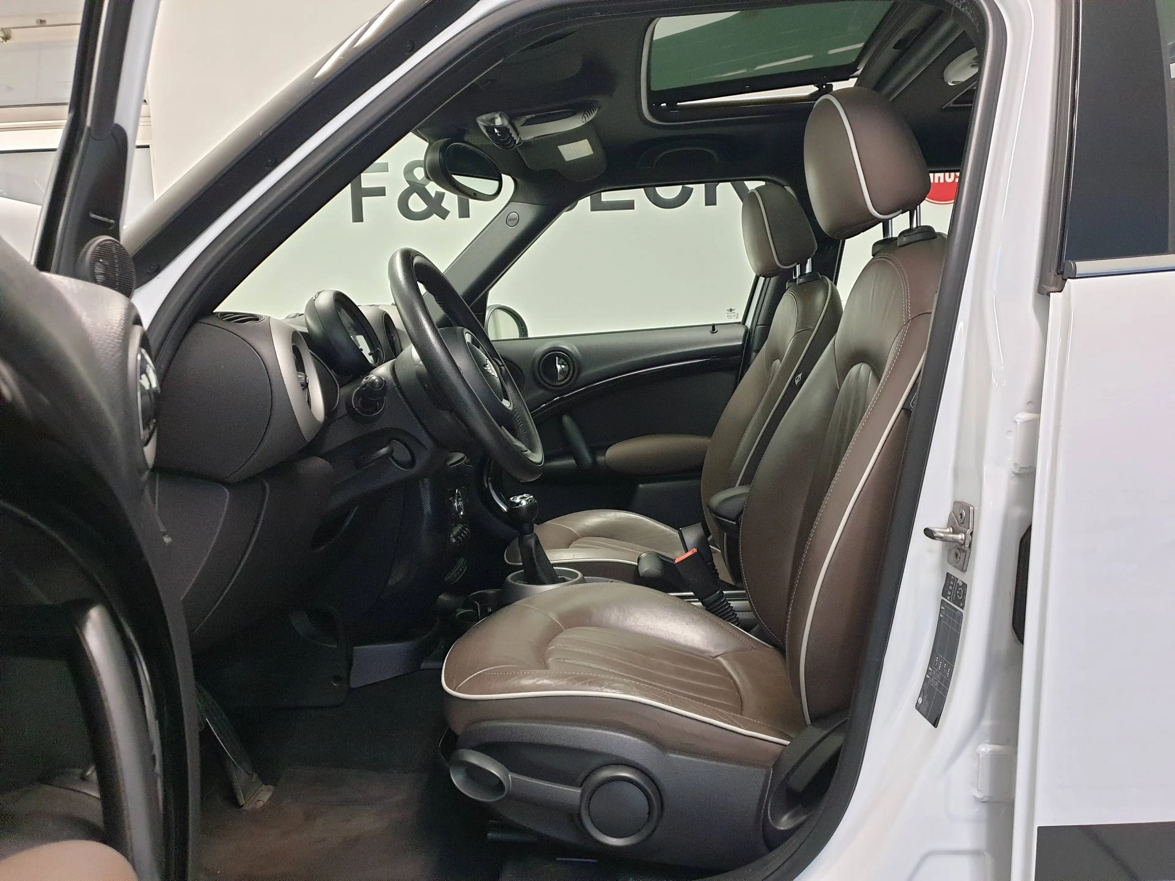 MINI Cooper SD Countryman Leder Navi BiXenon Pano H/K SHZ PDC — photo 9