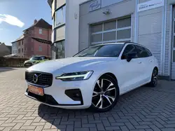 Volvo V60 R Design H&K+Navi+Winterpaket+Kamera