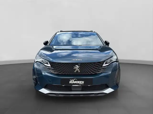Peugeot 3008 view 6