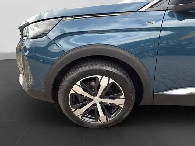 Peugeot 3008 view 7