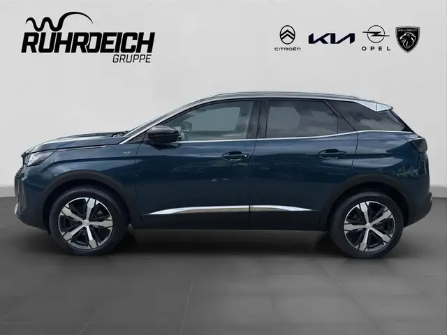 Peugeot 3008 view 2