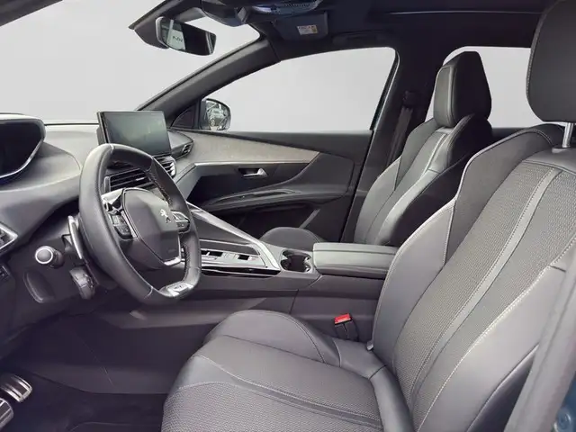 Peugeot 3008 view 8