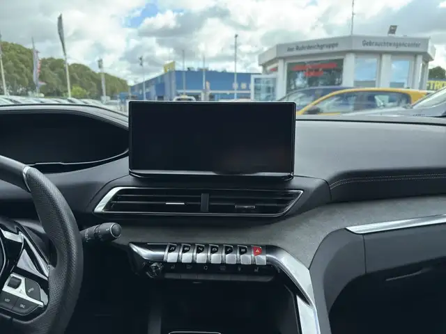 Peugeot 3008 view 12