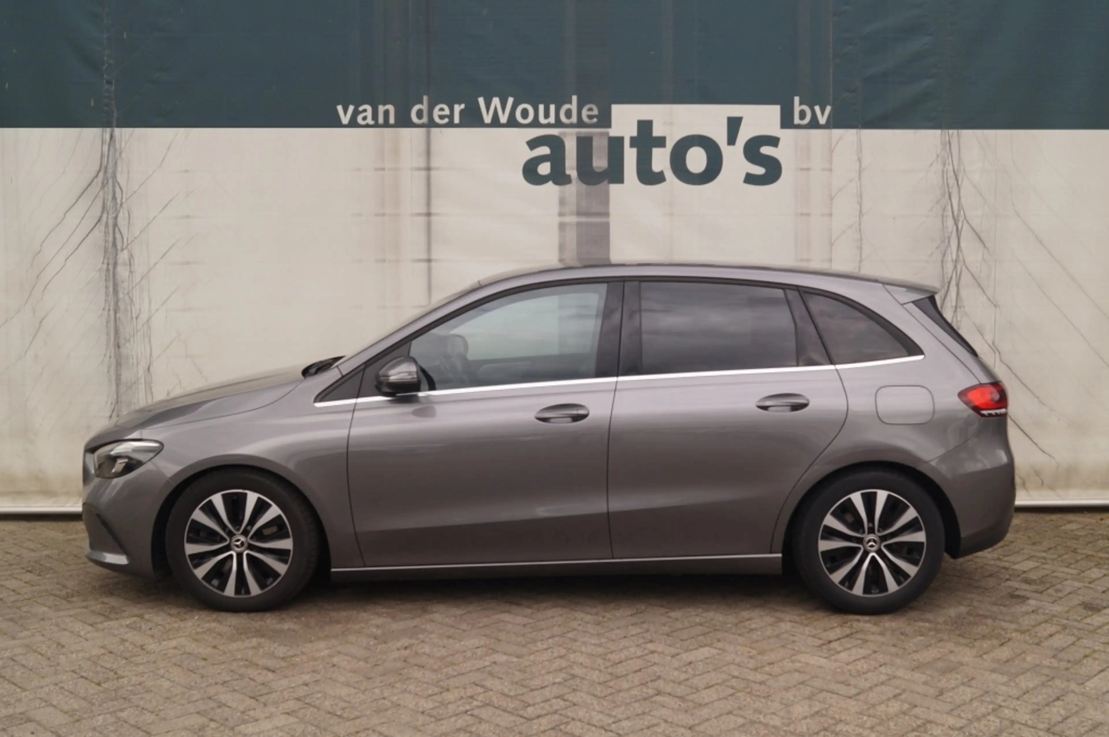 Mercedes-Benz B 250 225pk Automaat Advantage -LED-NAVI-ECC-CAM-
