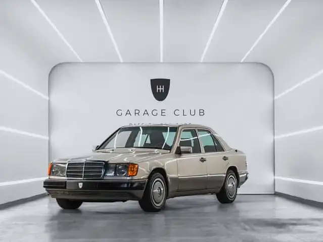 Mercedes-Benz CE 300