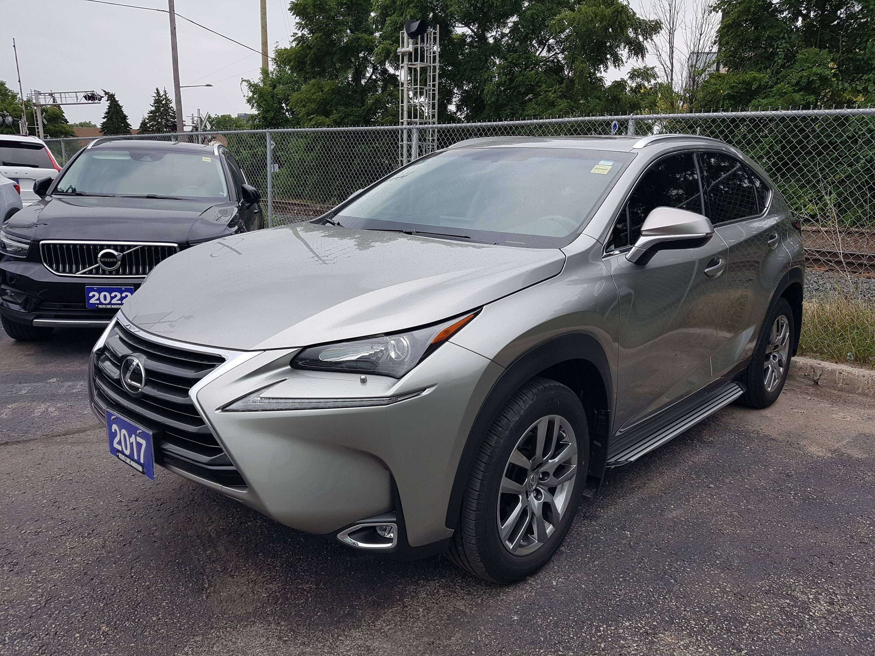 2017 Lexus NX 200t 6A |LOW KMS |