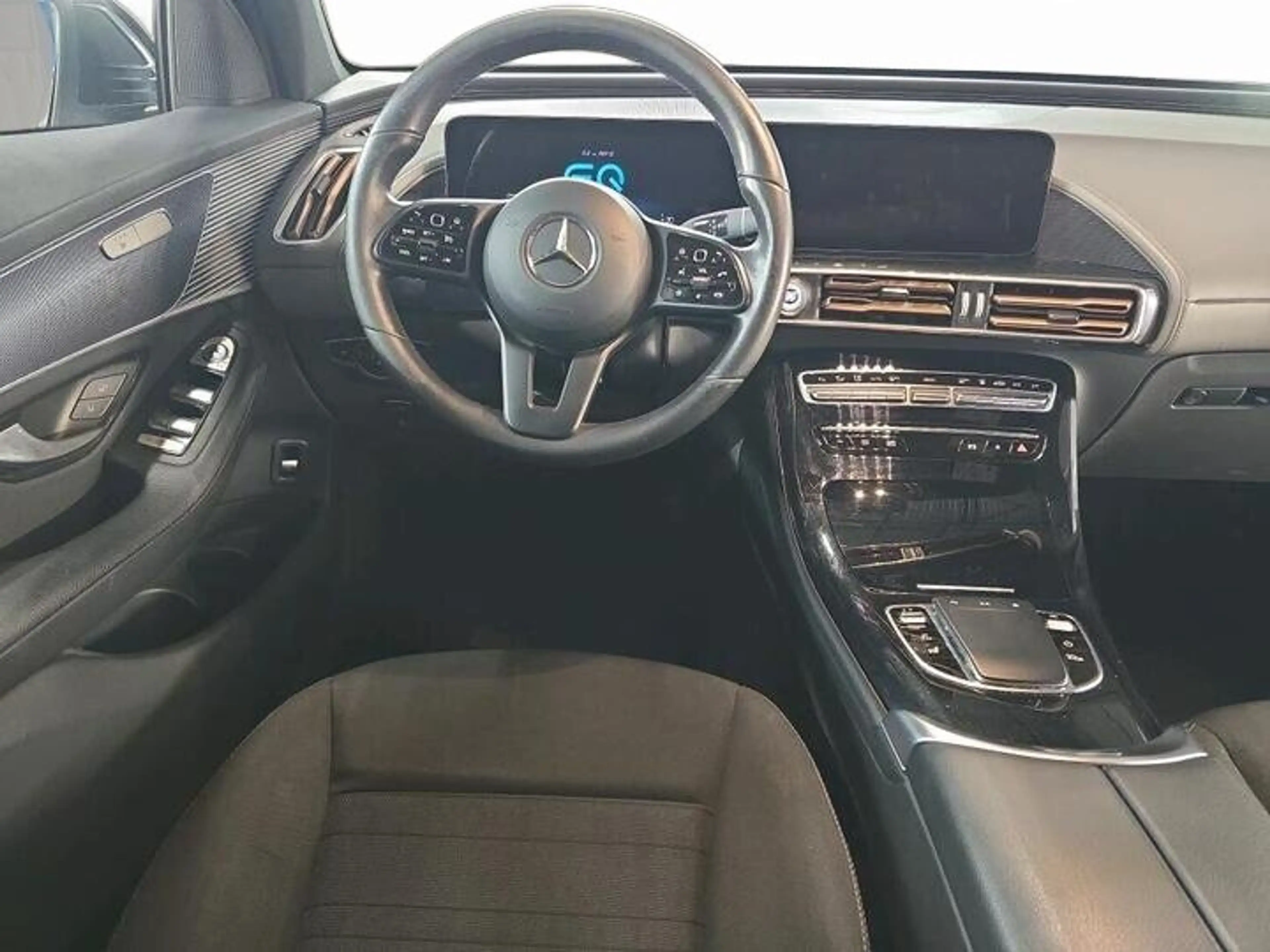 Mercedes-Benz EQC 400 4MATIC - KEYLESS - CAMERA - — photo 5
