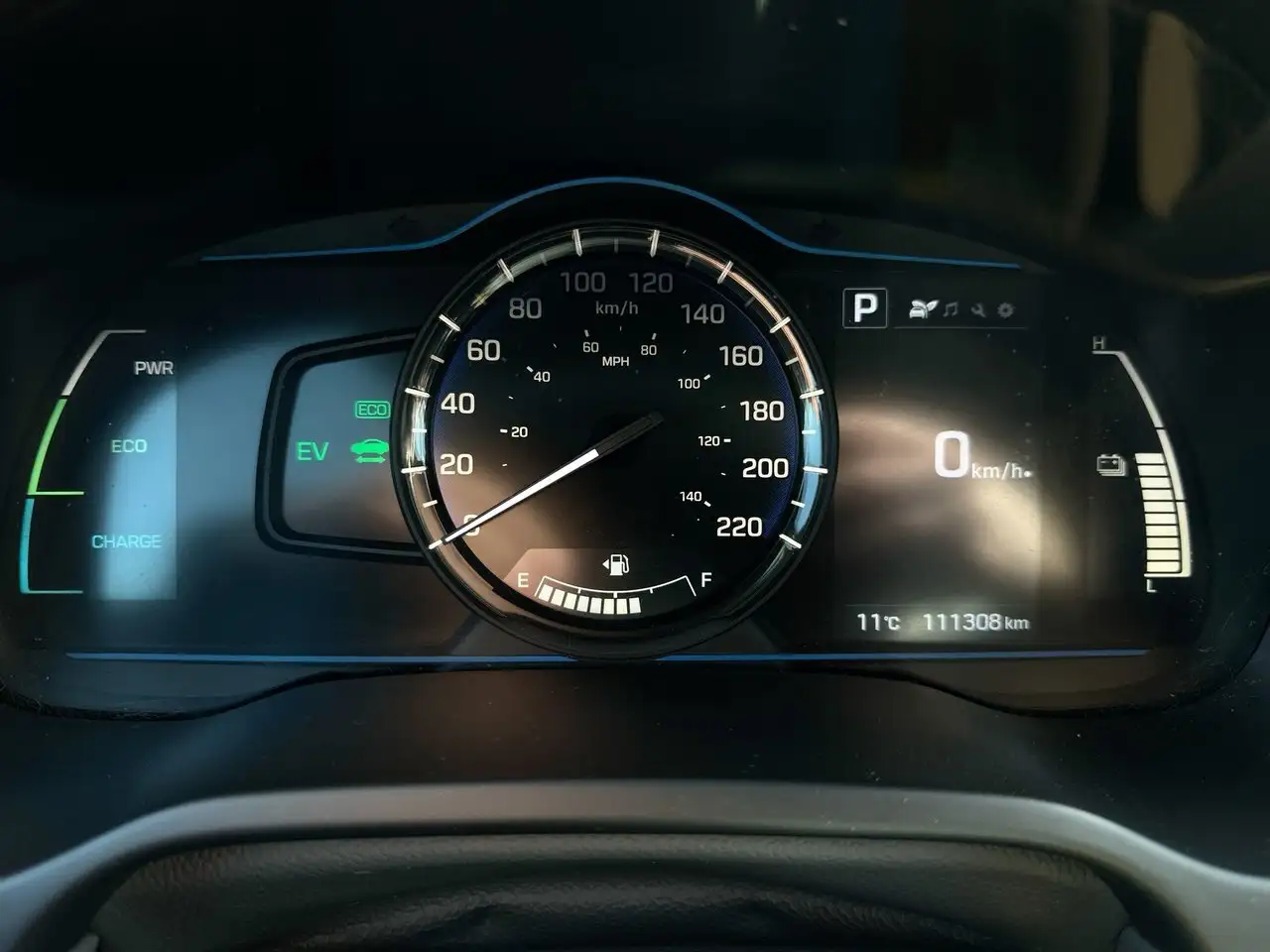 Hyundai IONIQ photo Hyundai IONIQ