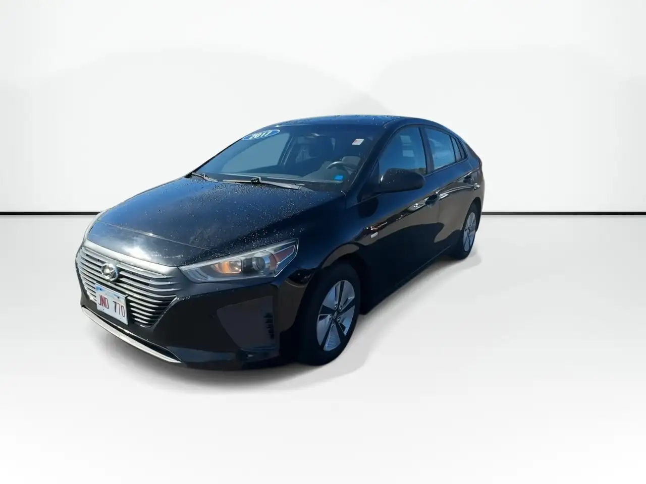 Hyundai IONIQ photo Hyundai IONIQ