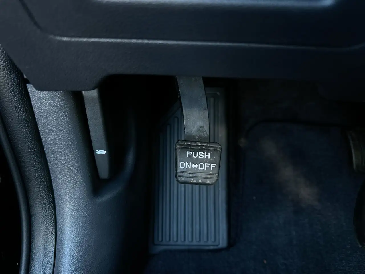 Hyundai IONIQ photo Hyundai IONIQ