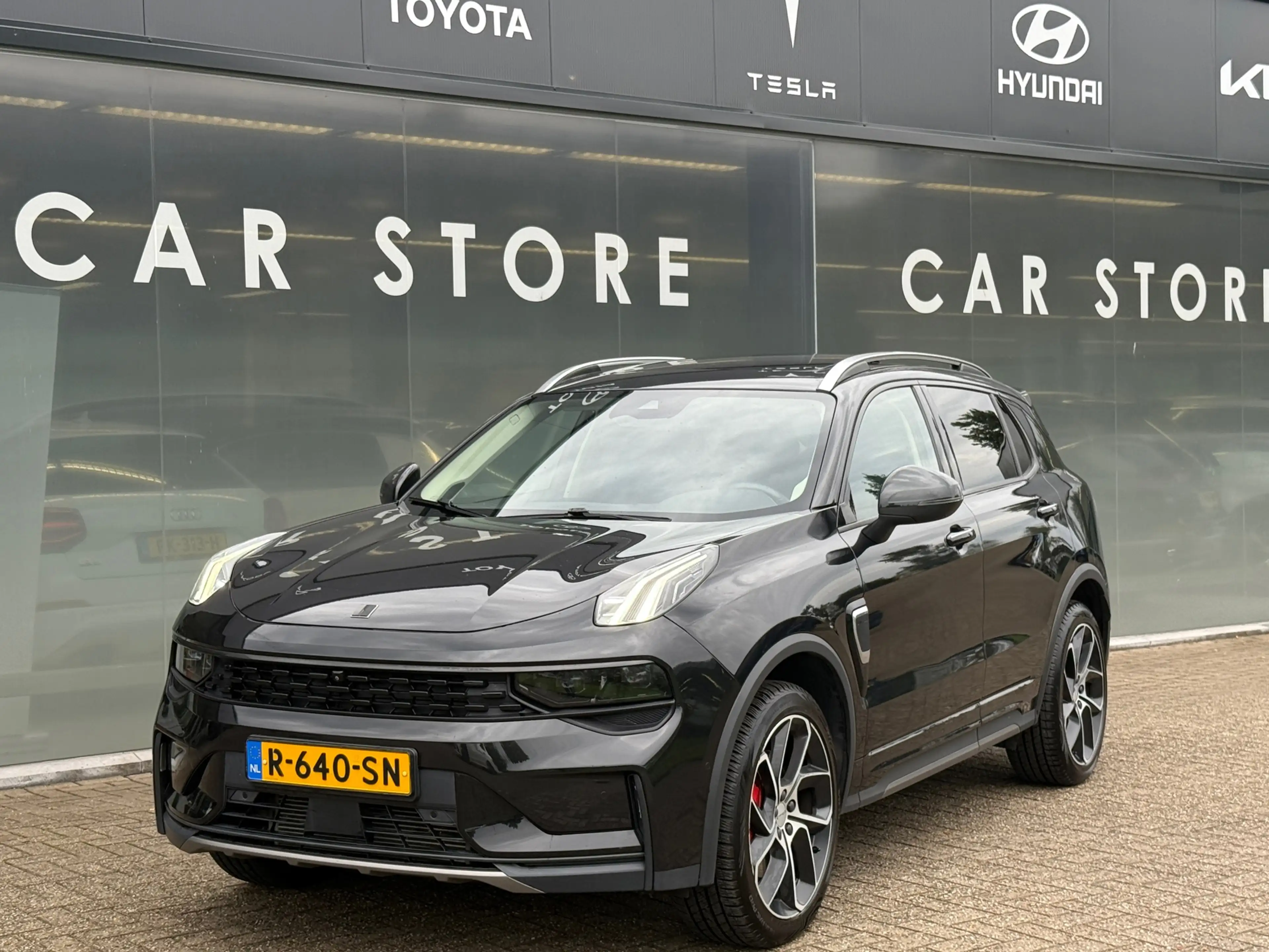 Lynk & Co 01 1.5 PHEV 96% SOH PANO|360CAM|INFINITY|ACC|VOL UITG — photo 3