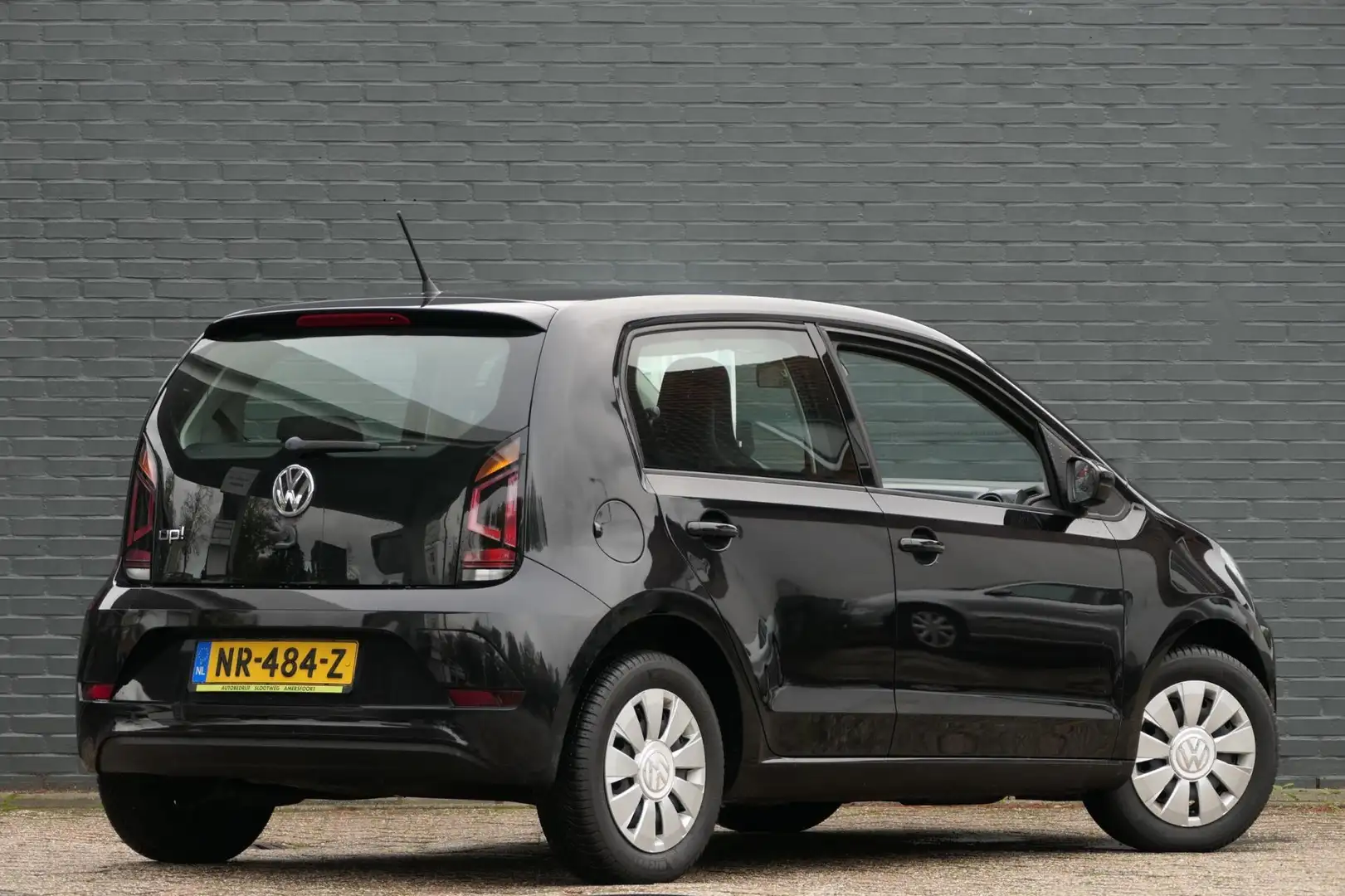Volkswagen up! 1.0 BMT Move Up! *Facelift* Airco | Elektrische Ra Zwart - 2