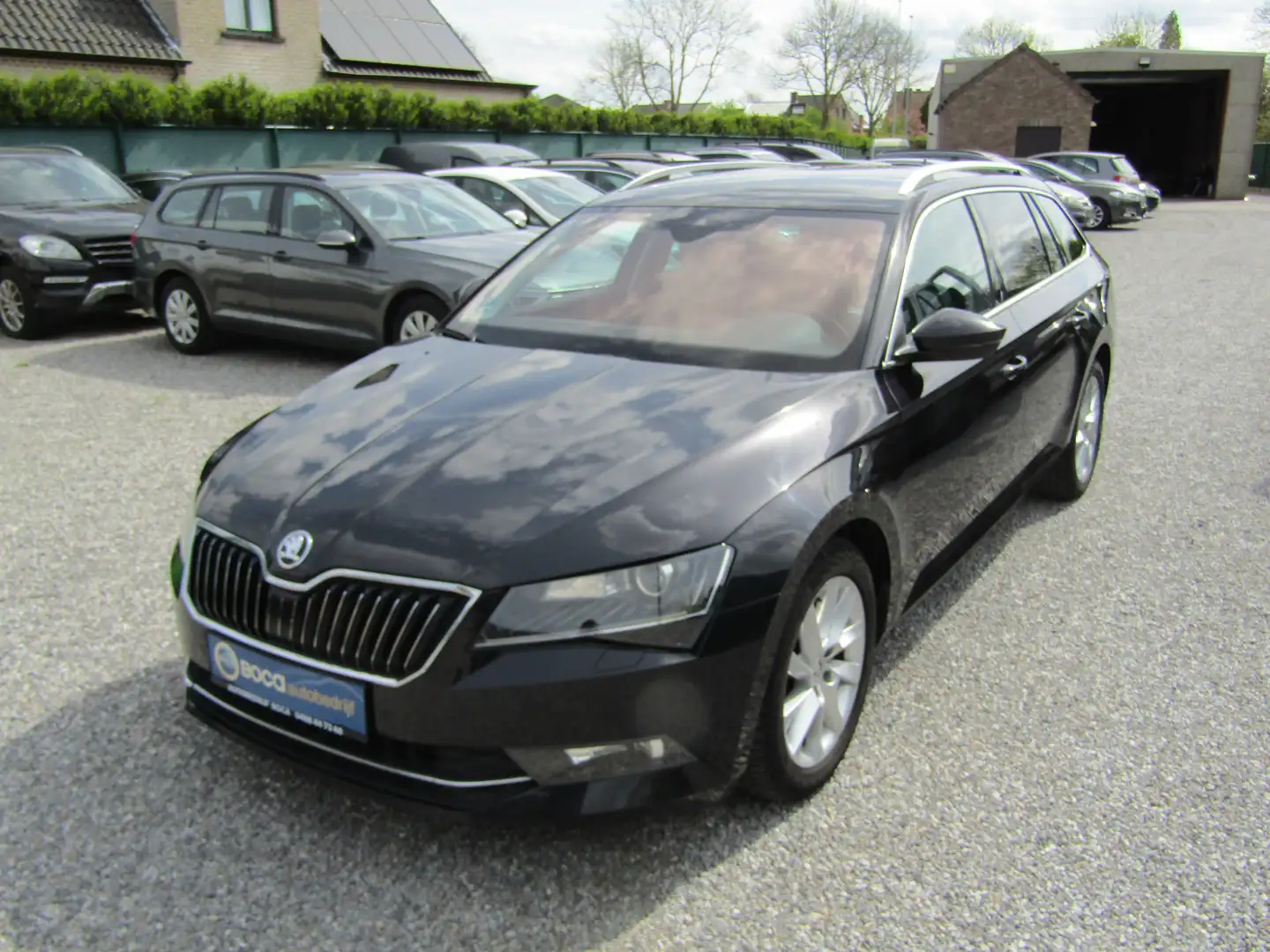 Skoda Superb 2.0 CR TDi Style DSG Noir - 1