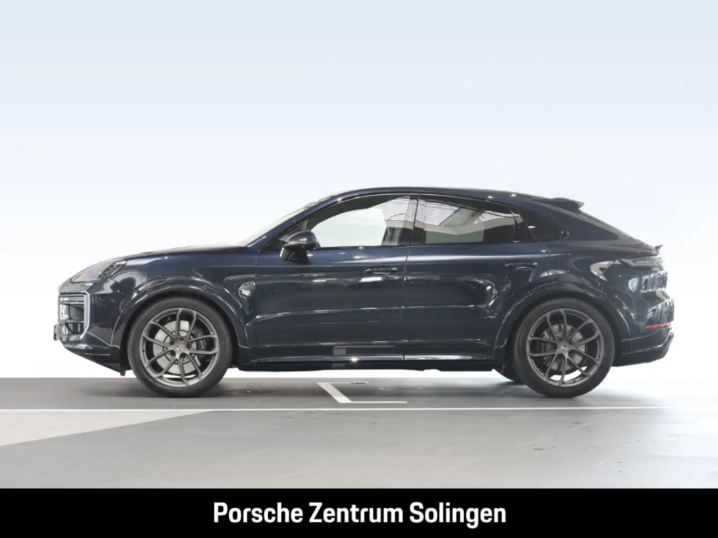 Porsche Cayenne GTS Coupe Leichtbau Beifahrerdisplay 22'' Blau - 2