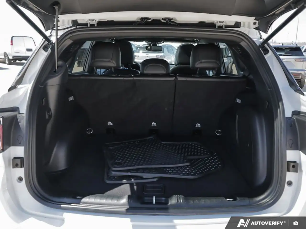 Jeep Compass снимка Jeep Compass