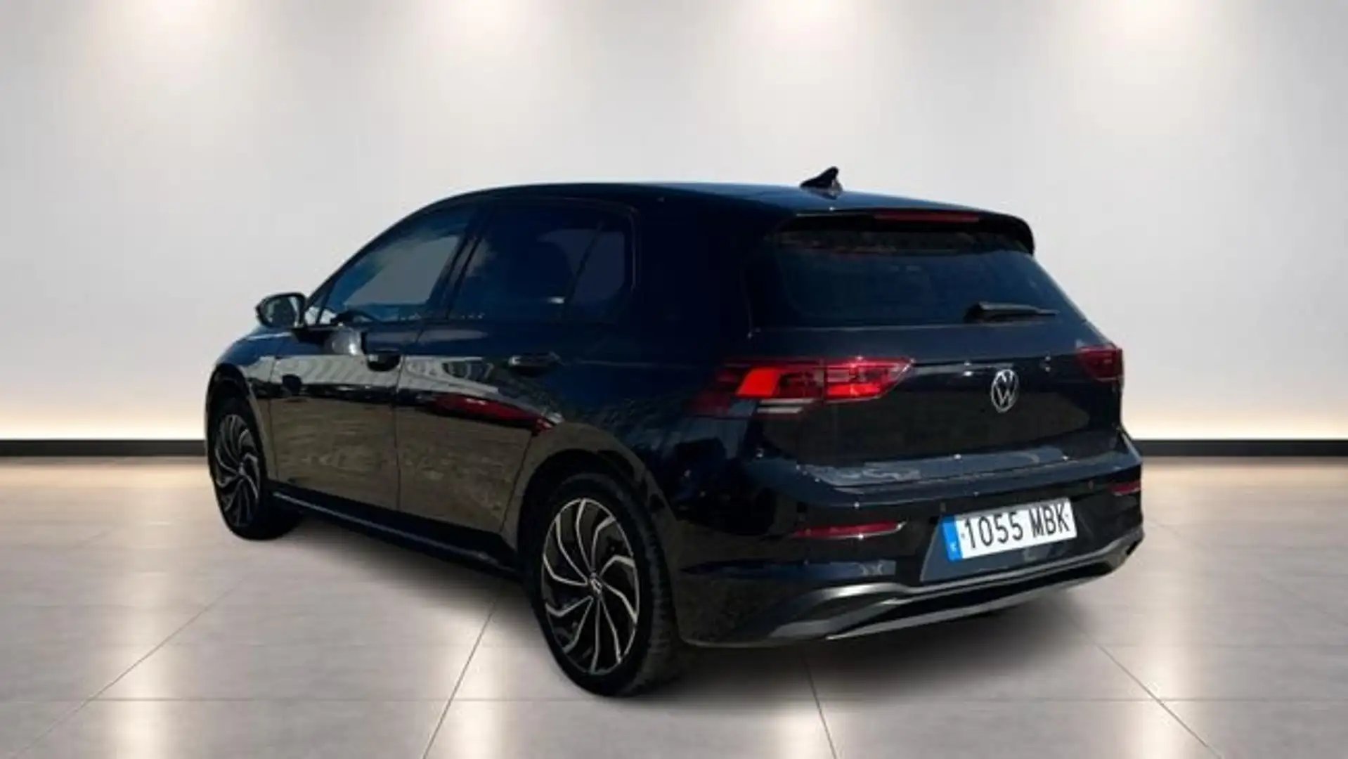 Volkswagen Golf 2.0 TDI 110KW LIFE 150 5P Negro - 2