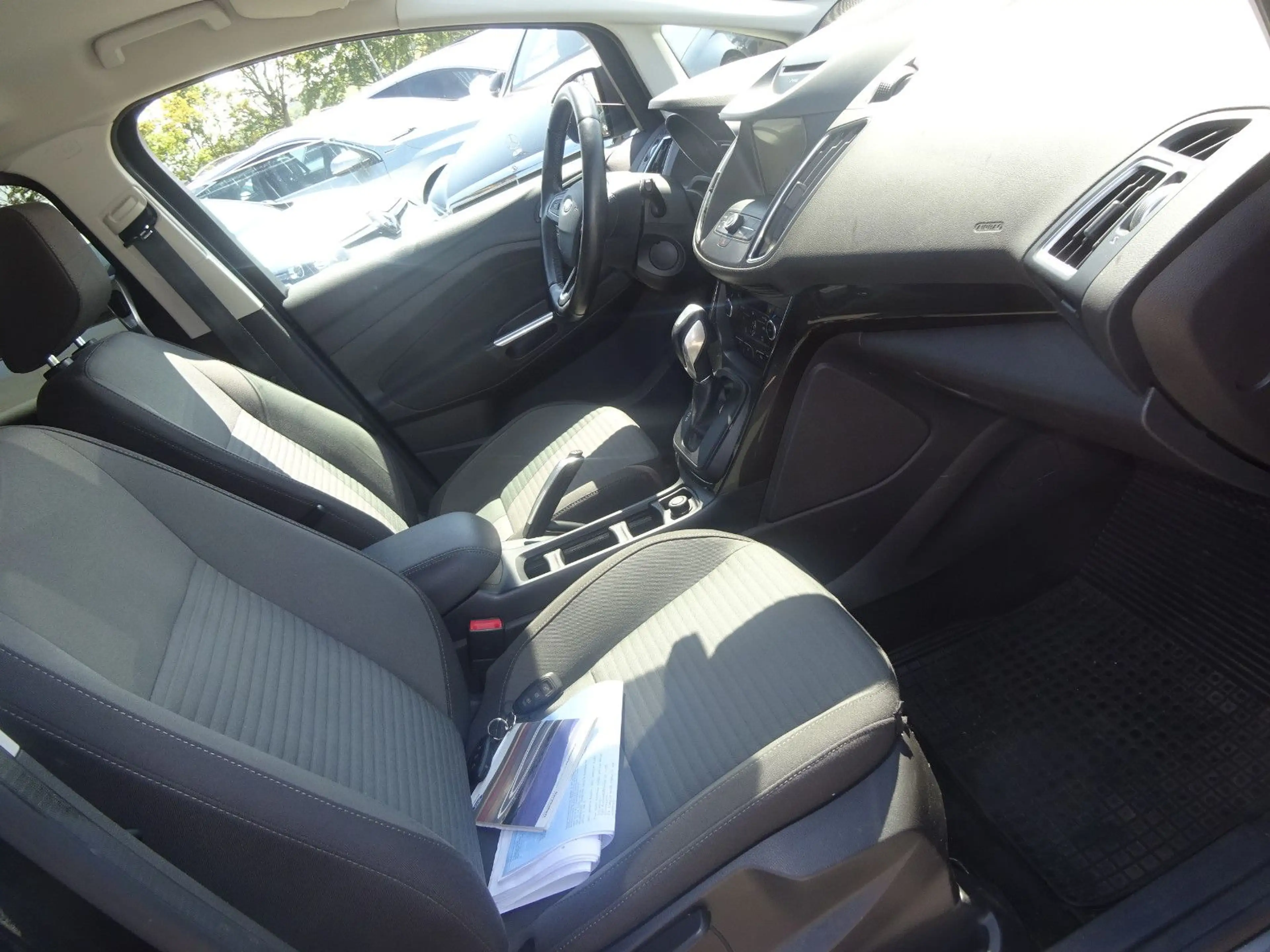 Ford Grand C-Max 1.5 Titanium Automatik — photo 11