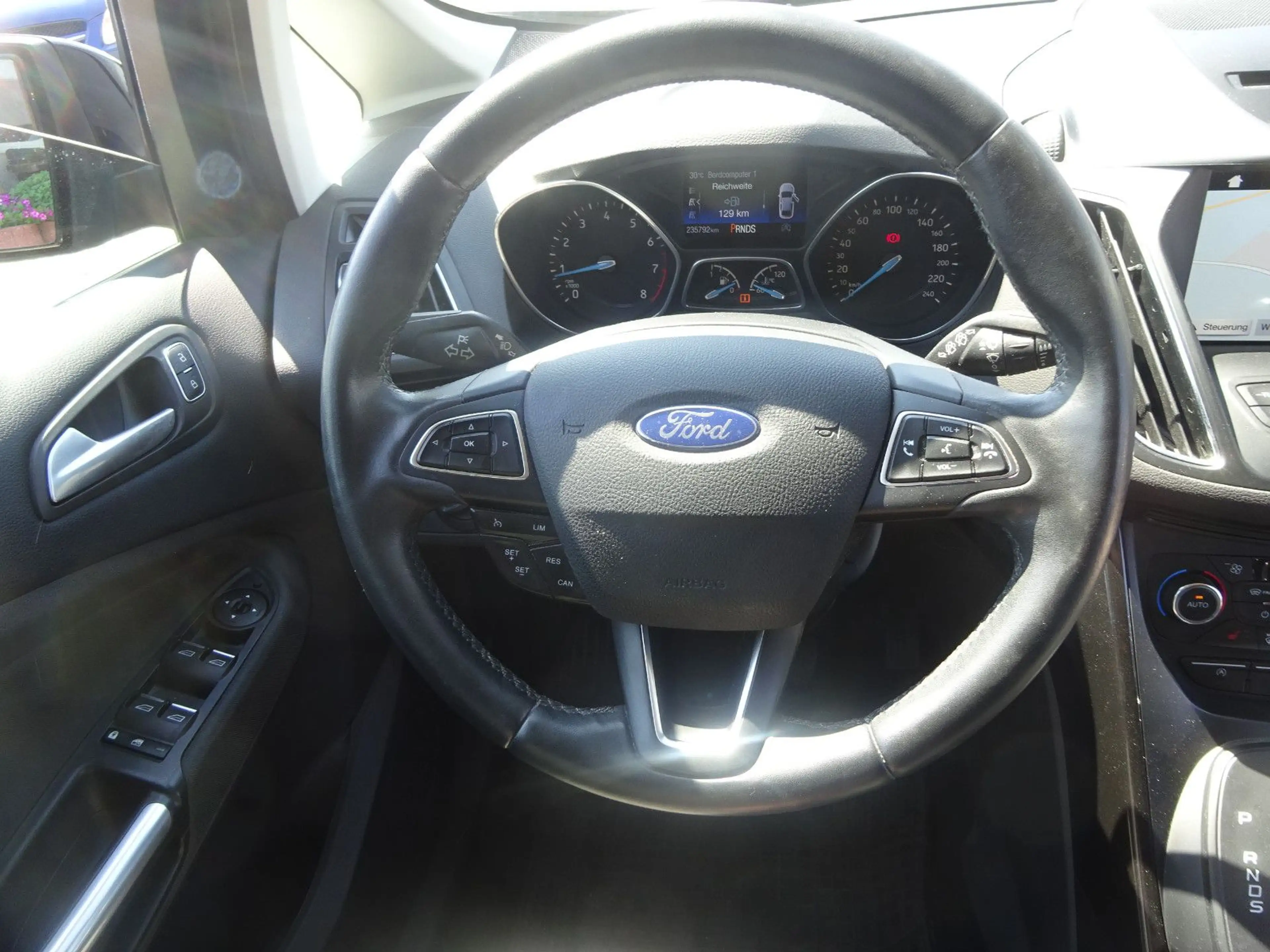 Ford Grand C-Max 1.5 Titanium Automatik — photo 13