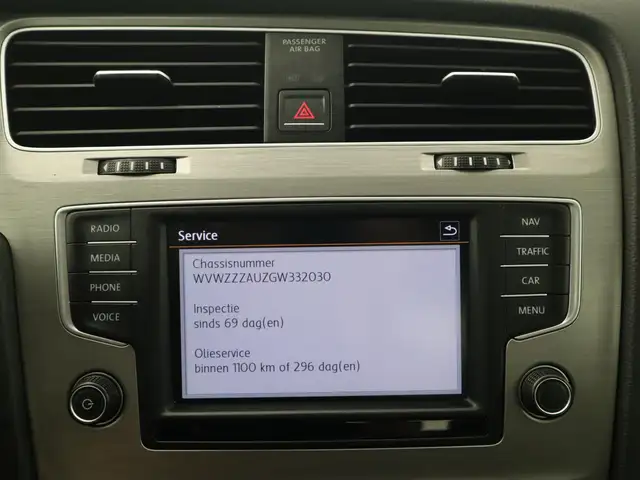 Volkswagen Golf view 26