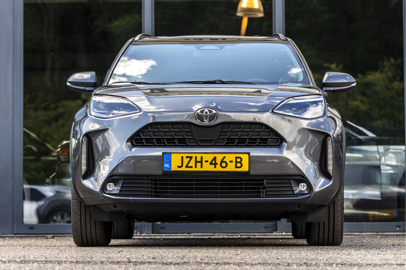 Toyota Yaris Cross 1.5 Hybrid 115 First Edition — photo 2