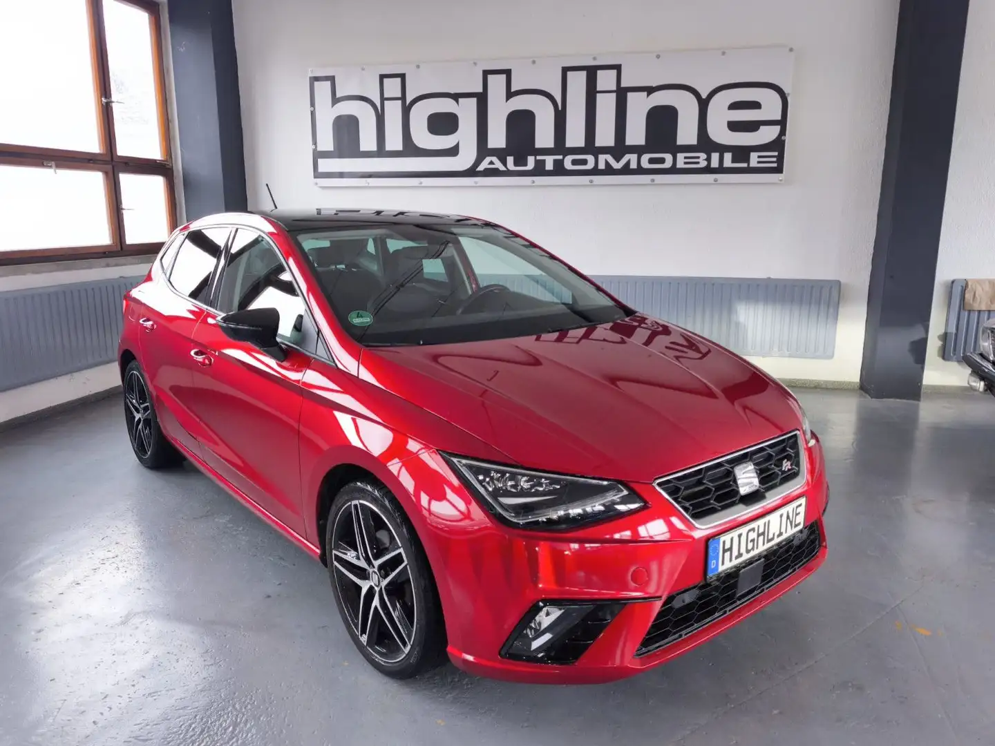 SEAT Ibiza FR 1.0 TSI 116 PS - Klimaaut.,SHZ,Panorama Rood - 1