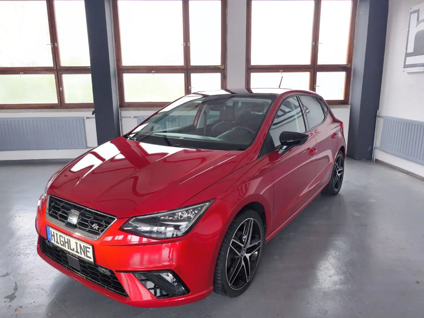 SEAT Ibiza FR 1.0 TSI 116 PS - Klimaaut.,SHZ,Panorama Rood - 2