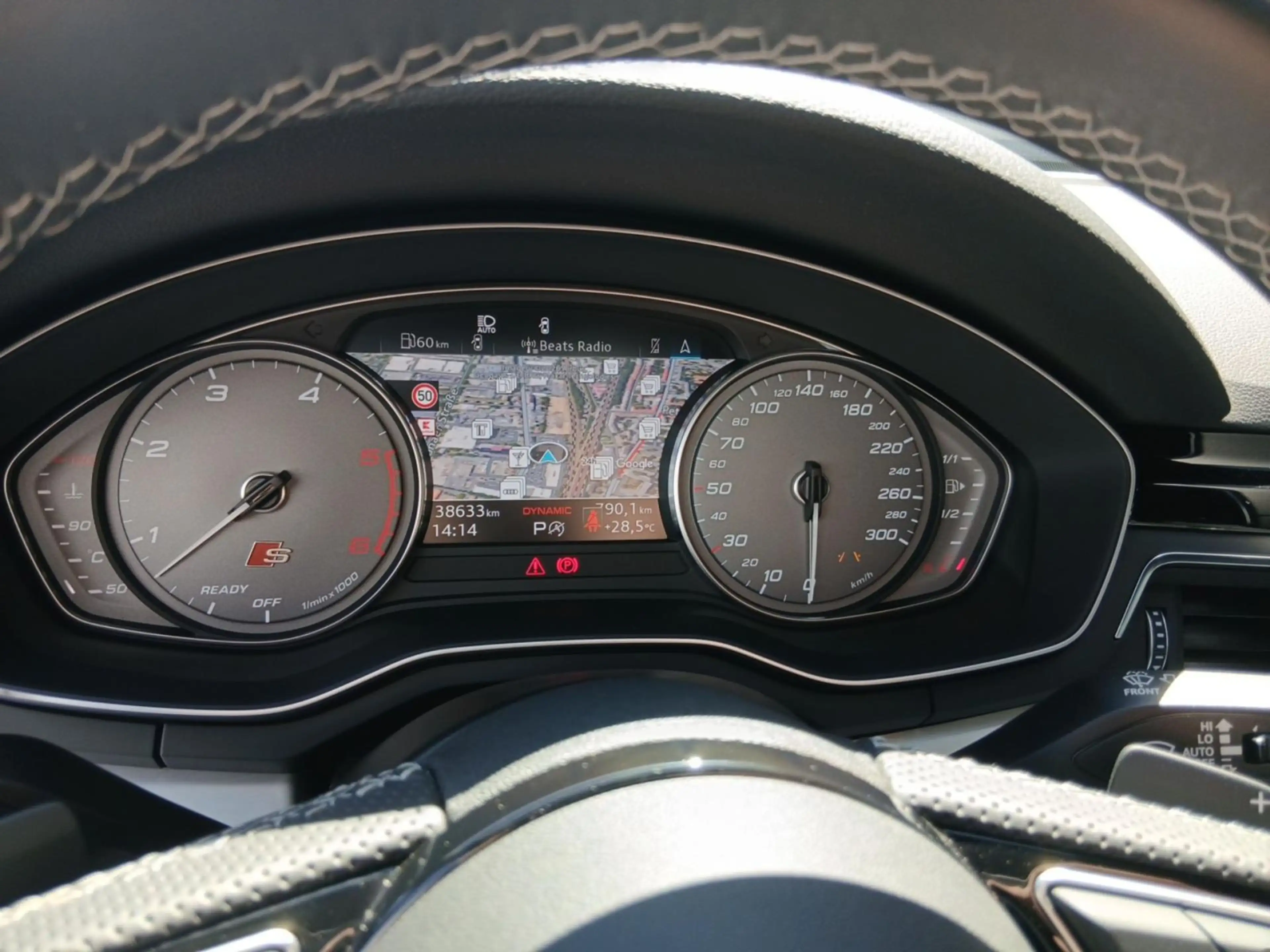 Audi S4 *MATRIX*NAV+*AHK*R-CAM*GRA*SHZ* — photo 18