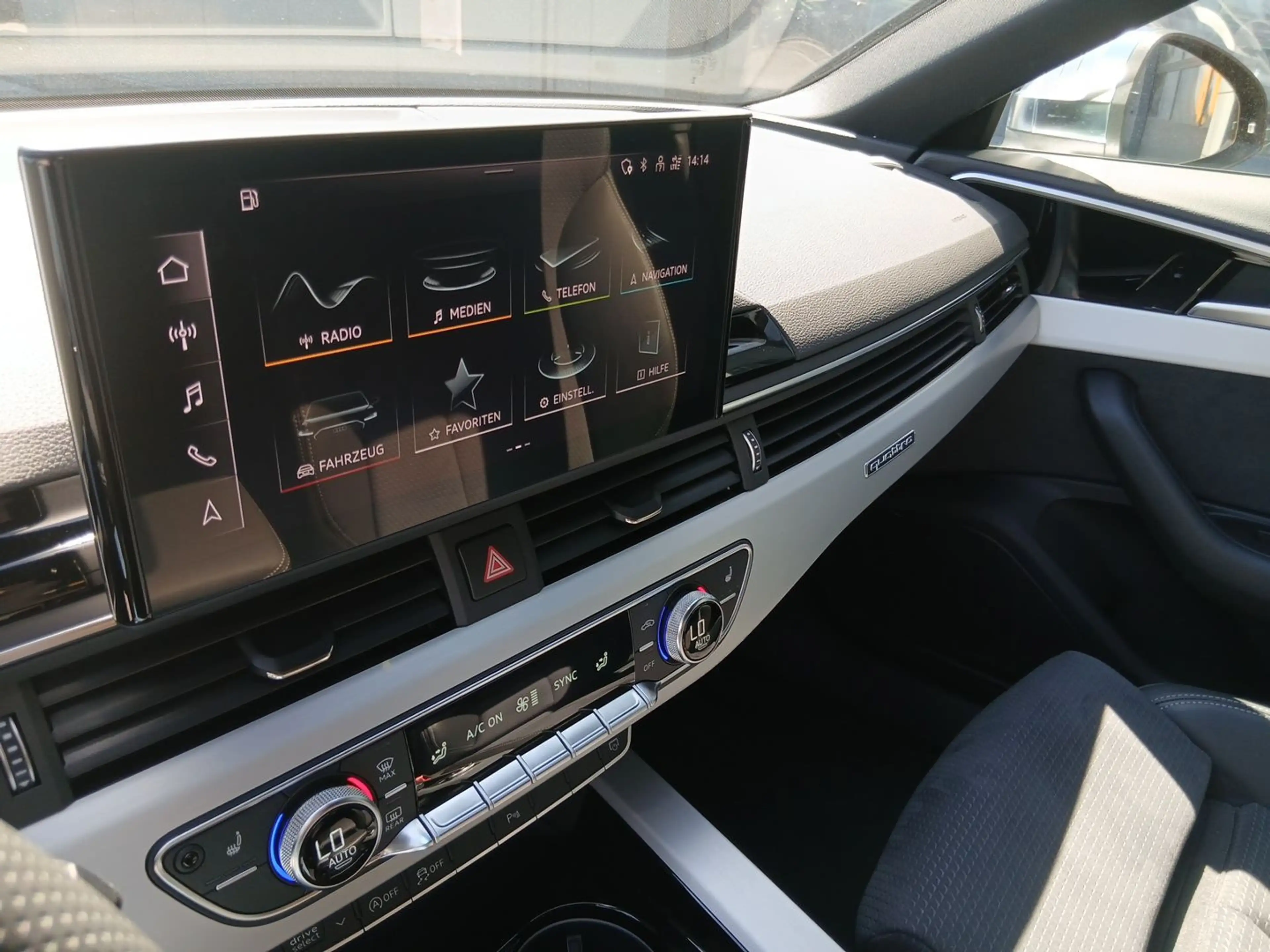 Audi S4 *MATRIX*NAV+*AHK*R-CAM*GRA*SHZ* — photo 19